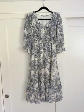 Anthropologie Moon River Blue Floral Ruffle Midi Dress size Small